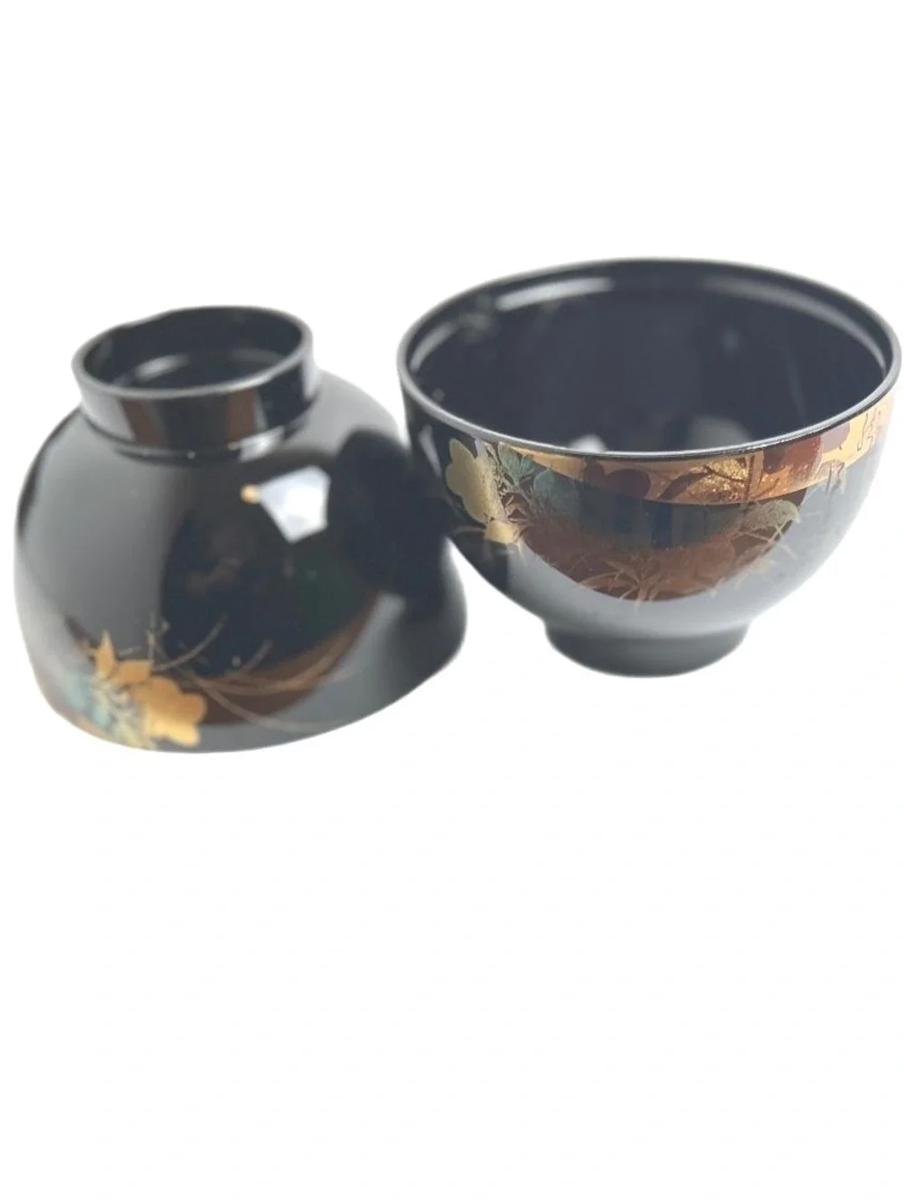 Set of 5 Vintage Black Lacquered Japanese Tea Bowls with Gold Leaf Design